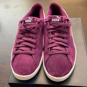 Purple Suede pumas size 8 (US)  worn twice